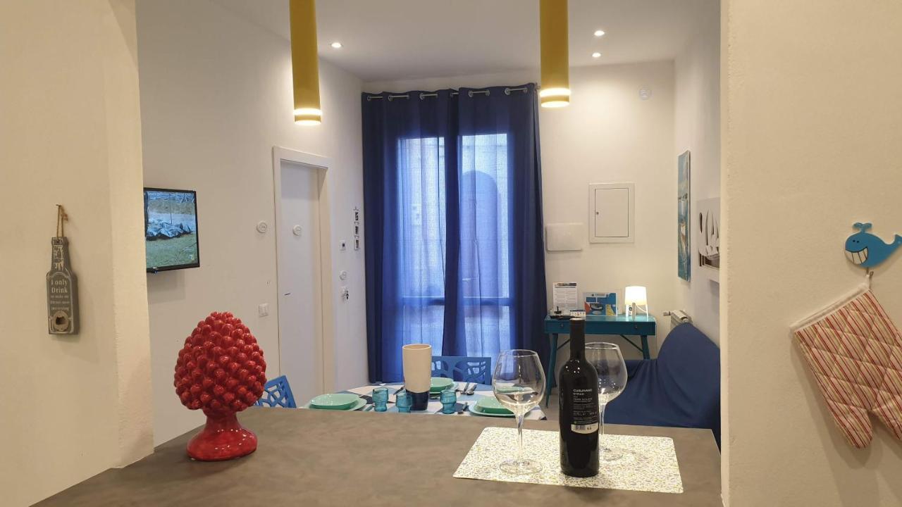 Mami Holiday House 카스텔라마레델골포 외부 사진